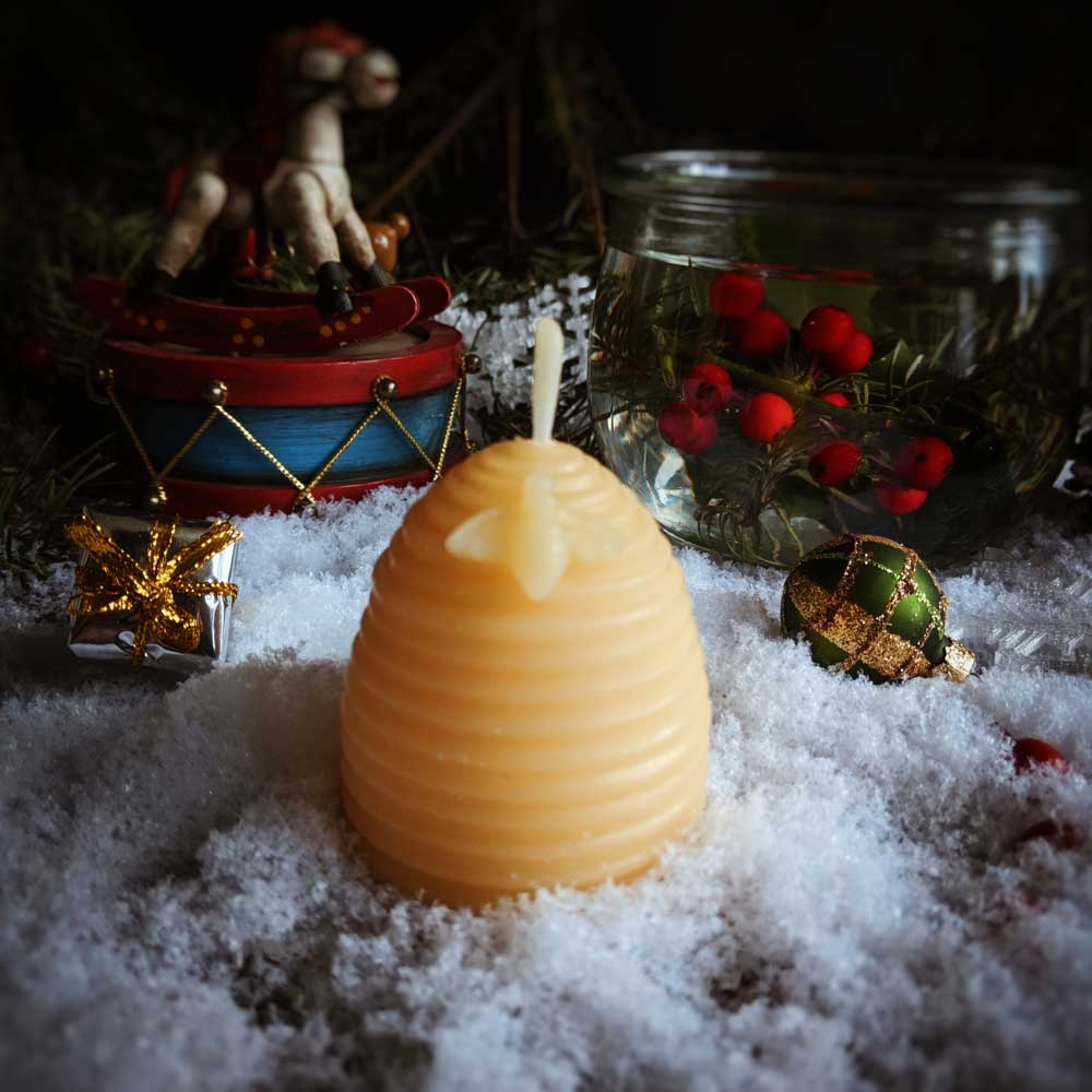 Beeswax mini skep candle, lit